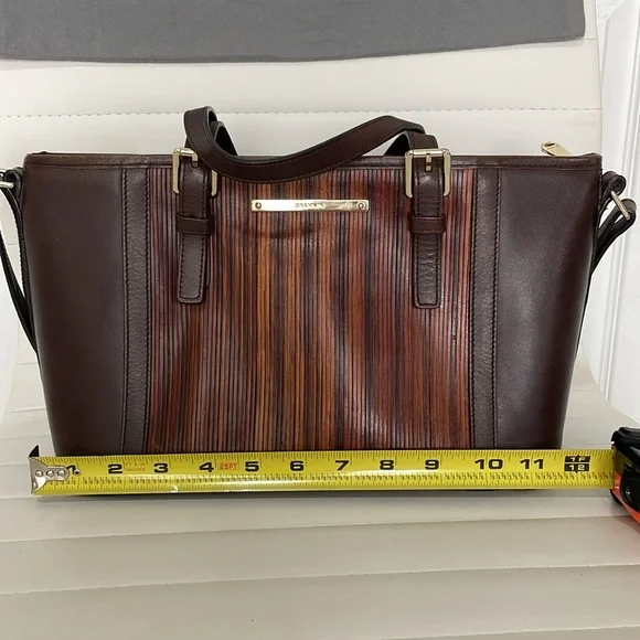 Brahmin brown wood print adjustable strap bag - Picture 12 of 14